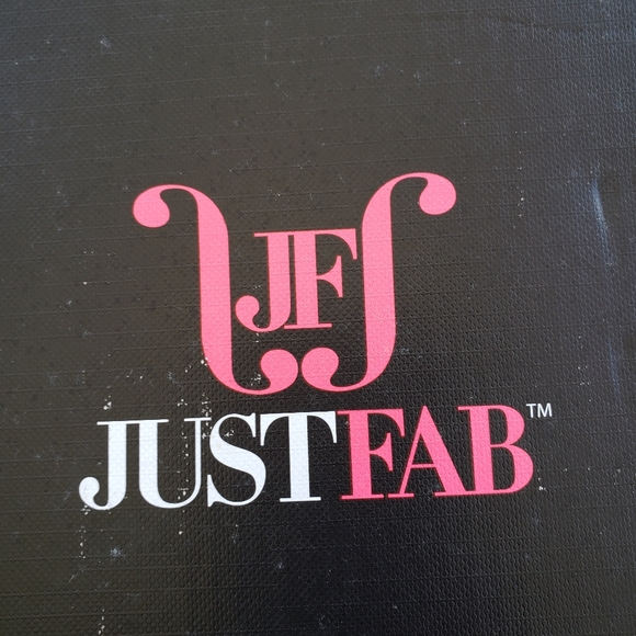 Suede & Snakeskin Platform Wedge Sandal Size 8.5 Color Black & Snake JustFab NWT - Picture 7 of 8